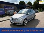 Mercedes-Benz B-klasse 200 AUTOMAAT 2X SLEUTEL + BOEKJES!, 65 €/maand, 136 pk, Gebruikt, 4 cilinders