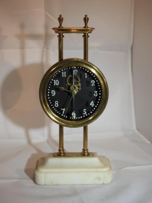 Originele Silent Keyless Clock van Watson & Webb, Antiek en Kunst, Antiek | Klokken, Ophalen