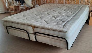 Elektrische Hästens Adjustable boxspring BJX Luxery topper beschikbaar voor biedingen