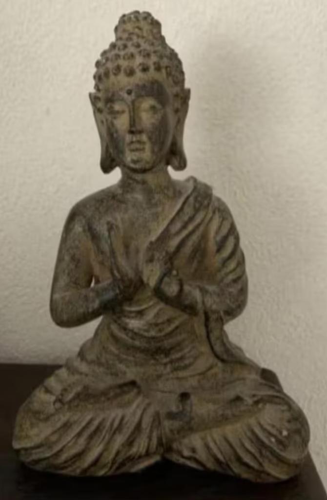 Zittende boedha, boeddha, boeda, buddha kunsthars; 18*8*12, Huis en Inrichting, Woonaccessoires | Boeddhabeelden, Zo goed als nieuw