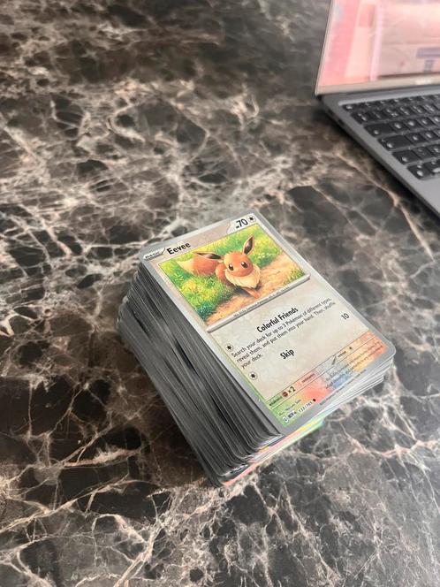 Veel bulk o.a van 151, lees beschrijving, Hobby en Vrije tijd, Verzamelkaartspellen | Pokémon, Zo goed als nieuw, Meerdere kaarten