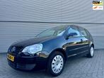 Volkswagen Polo 1.4-16V Comfortline, Gebruikt, Zwart, 4 cilinders, Zwart