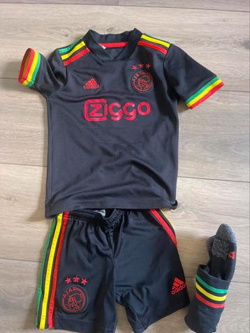 Ajax Bob Marley tenue origineel maat 140. beschikbaar voor biedingen
