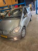 Mercedes-Benz A-Klasse 1.7 A180 5DRS CVT 2005 Grijs, Auto's, 15 km/l, 4 cilinders, 400 kg, Origineel Nederlands