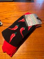 2 paar sokken met chili pepers, maar 39/42, Ophalen of Verzenden, Zo goed als nieuw, Maat 39 t/m 42