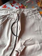Mooie beige stretch broek - maat 42, Kleding | Dames, Broeken en Pantalons, Ophalen of Verzenden, Zo goed als nieuw, Maat 42/44 (L)