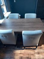 Eettafel Vedde, Ophalen, Zo goed als nieuw, 4 tot 6 stoelen