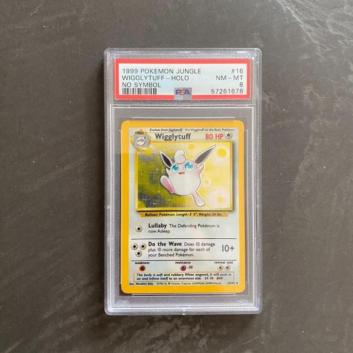 Pokemon Jungle #16 Wigglytuff No Symbol Error PSA 8, Hobby en Vrije tijd, Verzamelkaartspellen | Pokémon, Zo goed als nieuw, Ophalen of Verzenden