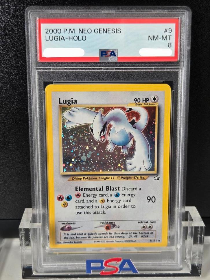 PSA 8 - Lugia Holo #9 (2001 Pokemon Neo Genesis), Hobby en Vrije tijd, Verzamelkaartspellen | Pokémon, Zo goed als nieuw, Ophalen of Verzenden
