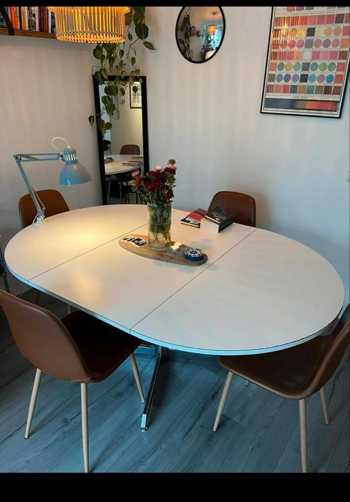 Rond oval tafel wit 150/160cm, Huis en Inrichting, Tafels | Eettafels, Gebruikt, 150 tot 200 cm, Rechthoekig, Ophalen