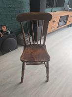 Antieke houten stoel, Ophalen