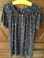 Donkerblauwe top, shirt witte details; 44; Via Cortesa, Kleding | Dames, Tops, Blauw, Maat 42/44 (L), Ophalen of Verzenden, Korte mouw