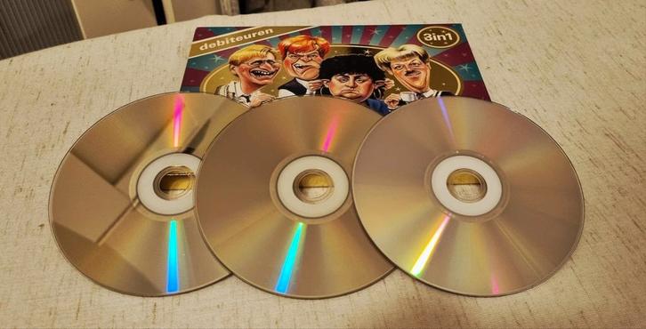 Jiskefet Debiteuren Crediteuren complete serie + special dvd, Cd's en Dvd's, Dvd's | Cabaret en Sketches, Zo goed als nieuw, Tv-programma of Sketches