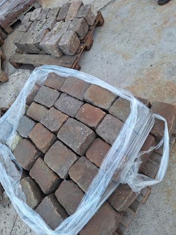 TE KOOP 88 GROTE KINDERKOPPEN beschikbaar voor biedingen