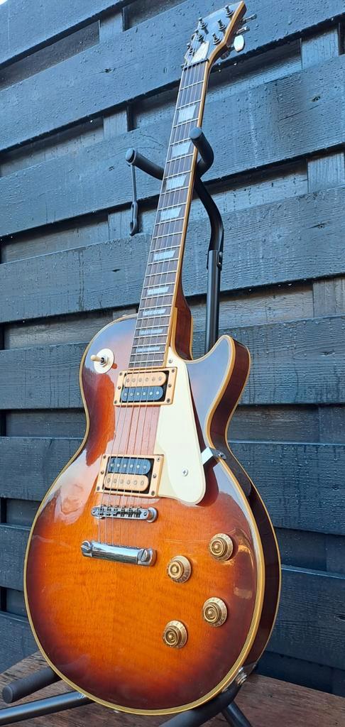 Hohner L59 Proffesional made in Korea eventueel ruil Strat, Muziek en Instrumenten, Snaarinstrumenten | Gitaren | Elektrisch, Gebruikt