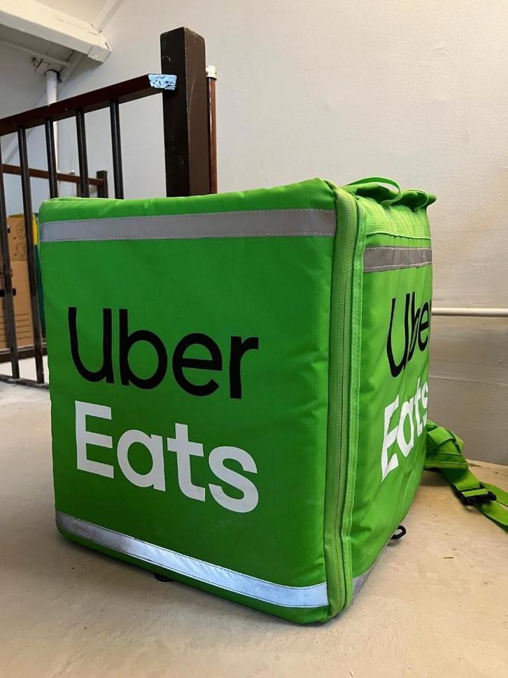 uber eats bag, Fietsen en Brommers, Fietsaccessoires | Fietstassen, Zo goed als nieuw, Ophalen of Verzenden