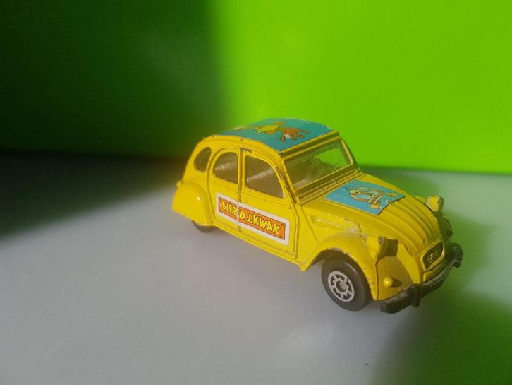 Edocar - Citroën 2CV Alfred J. Kwak (geel) 1/55, Hobby en Vrije tijd, Modelauto's | Overige schalen, Gebruikt, Auto, Ophalen of Verzenden