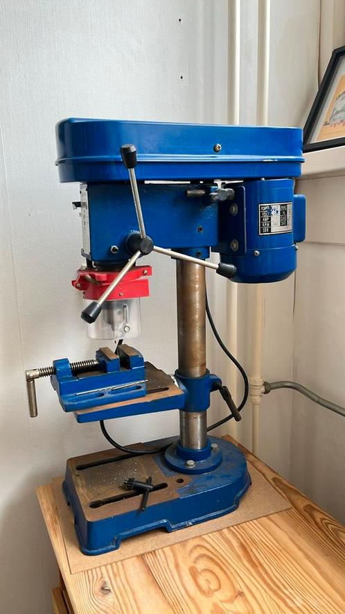 Agojama - Dutch table drill from Mijdrecht., Doe-het-zelf en Verbouw, Gereedschap | Boormachines, Gebruikt, Minder dan 400 watt
