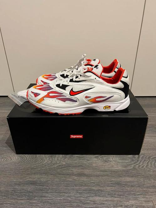 Nike Zoom Streak Spectrum Plus / Supreme White US 11 (EU 45), Kleding | Heren, Schoenen, Nieuw, Sneakers of Gympen, Wit, Ophalen of Verzenden