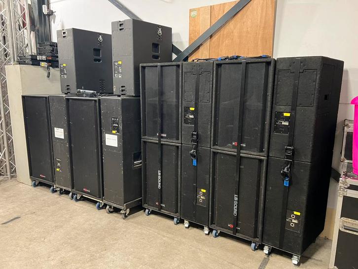 Gezocht Renkus Heinz TSC C2 C3 Qube BRH TRS RUT Synco, Audio, Tv en Foto, Luidsprekers, Zo goed als nieuw, Overige typen, 120 watt of meer