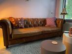 Chesterfield bank cognac, Huis en Inrichting, Banken | Bankstellen, Ophalen, Tweepersoons, Zo goed als nieuw, Rechte bank