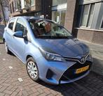 Toyota Yaris 1.3 73KW 5DR 2015 Blauw 1e eigenaar, 40 €/maand, 4 cilinders, Blauw, Handgeschakeld