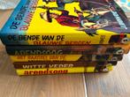 Arendsoog deel 1-5 met vouw losse kaften. Mooie staat, Ophalen of Verzenden, Zo goed als nieuw