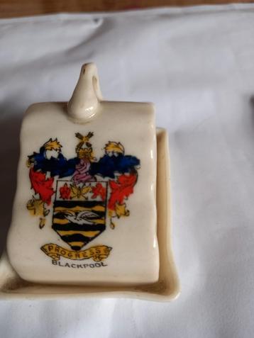 Vintage Blackpool Souvenir Boterhouder beschikbaar voor biedingen