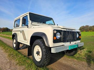 Land Rover Defender 90 RHD 1984 benzine !!!belastingvrij!!!! beschikbaar voor biedingen