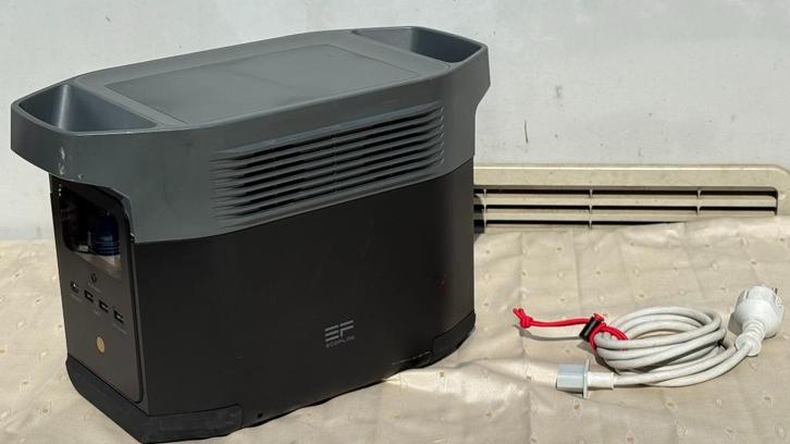 EcoFlow DELTA Mini – draagbare power station met kabels, Caravans en Kamperen, Kampeeraccessoires, Zo goed als nieuw, Verzenden