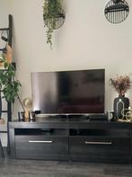 Tv meubel zwart hout, 140x49x44 cm, Huis en Inrichting, Ophalen, Gebruikt, 100 tot 150 cm, Minder dan 100 cm