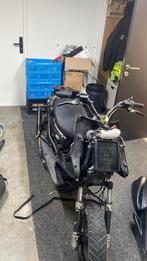 Yamaha Aerox polini 70cc brom ook teruil, Fietsen en Brommers, Piaggio, Tweetakt, Ophalen of Verzenden, Zo goed als nieuw