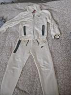 Nike tech Creme, Kleding | Heren, Ophalen of Verzenden, Nieuw