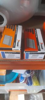 Paslode F16 Angled Brads 2x - 2000 stuks, Doe-het-zelf en Verbouw, Ophalen of Verzenden, Nieuw, Minder dan 50 mm, Spijkers