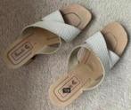 Open, roomkleurige sandalen slippers hak 5 cm; 39; Annie G, Ophalen of Verzenden, Gedragen, Sandalen of Muiltjes
