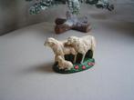 Oud gipsen schapenbeeldje voor de kerststal, Diversen, Kerst, Ophalen of Verzenden, Gebruikt