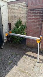 DeWALT DE7023 Universeel onderstel voor afkort- en verstekza, Doe-het-zelf en Verbouw, Ophalen, 1200 watt of meer, Afkortzaag