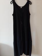 INDIES jurk maat 6 kleur zwart travelstof, Kleding | Dames, Verzenden, Zwart, Maat 42/44 (L), Zo goed als nieuw