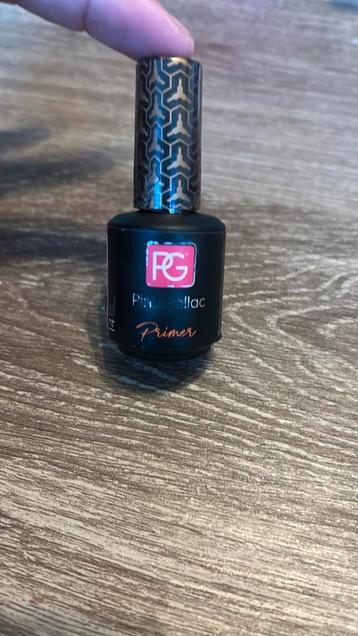 Pink gellac primer beschikbaar voor biedingen