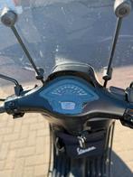 Vespa Sprint 2022, Fietsen en Brommers, Ophalen, Zo goed als nieuw, Benzine, Vespa S