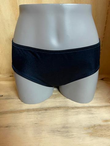 Felina slip maat 38 model joy roses beschikbaar voor biedingen
