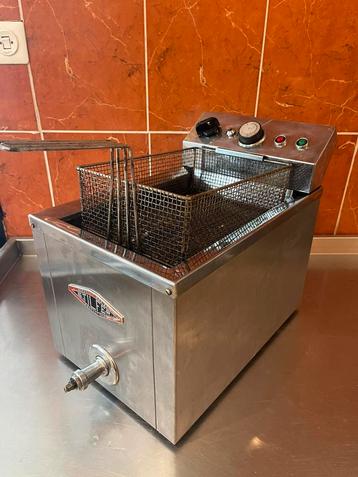 horeca stifler frituur rvs 8 liter pan 230 volt beschikbaar voor biedingen