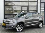 Volkswagen Tiguan 1.4 TSI LIFE / Trekhaak / Cruise / LUXE!, Voorwielaandrijving, Euro 5, Zwart, 4 cilinders