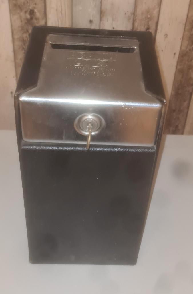 Afstortkluis cash geld Perma Vault, Huis en Inrichting, Brandblussers en Brandkasten, Zo goed als nieuw, Brandkast, Ophalen