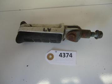 Honda Voetsteunen en schetsplaten Voetsteun D1-24915 beschikbaar voor biedingen