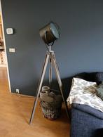 Stoere vloerlamp, Huis en Inrichting, Lampen | Vloerlampen, Ophalen, Stoer Industrieel, Zo goed als nieuw, 150 tot 200 cm
