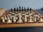 schaakstukken schaakspel bord staunton homas vintage, Hobby en Vrije tijd, Gezelschapsspellen | Bordspellen, Ophalen of Verzenden