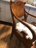 2 antieke armstoelen, Ophalen