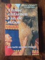 Boek "Thaise olifanten van de straat" te koop!, Ophalen of Verzenden, Zo goed als nieuw, Azië