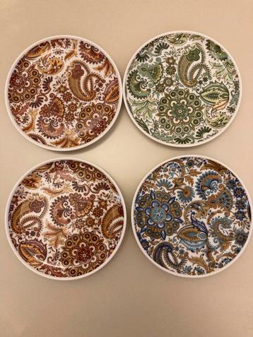 Set van 4 Vintage Schaaltjes beschikbaar voor biedingen